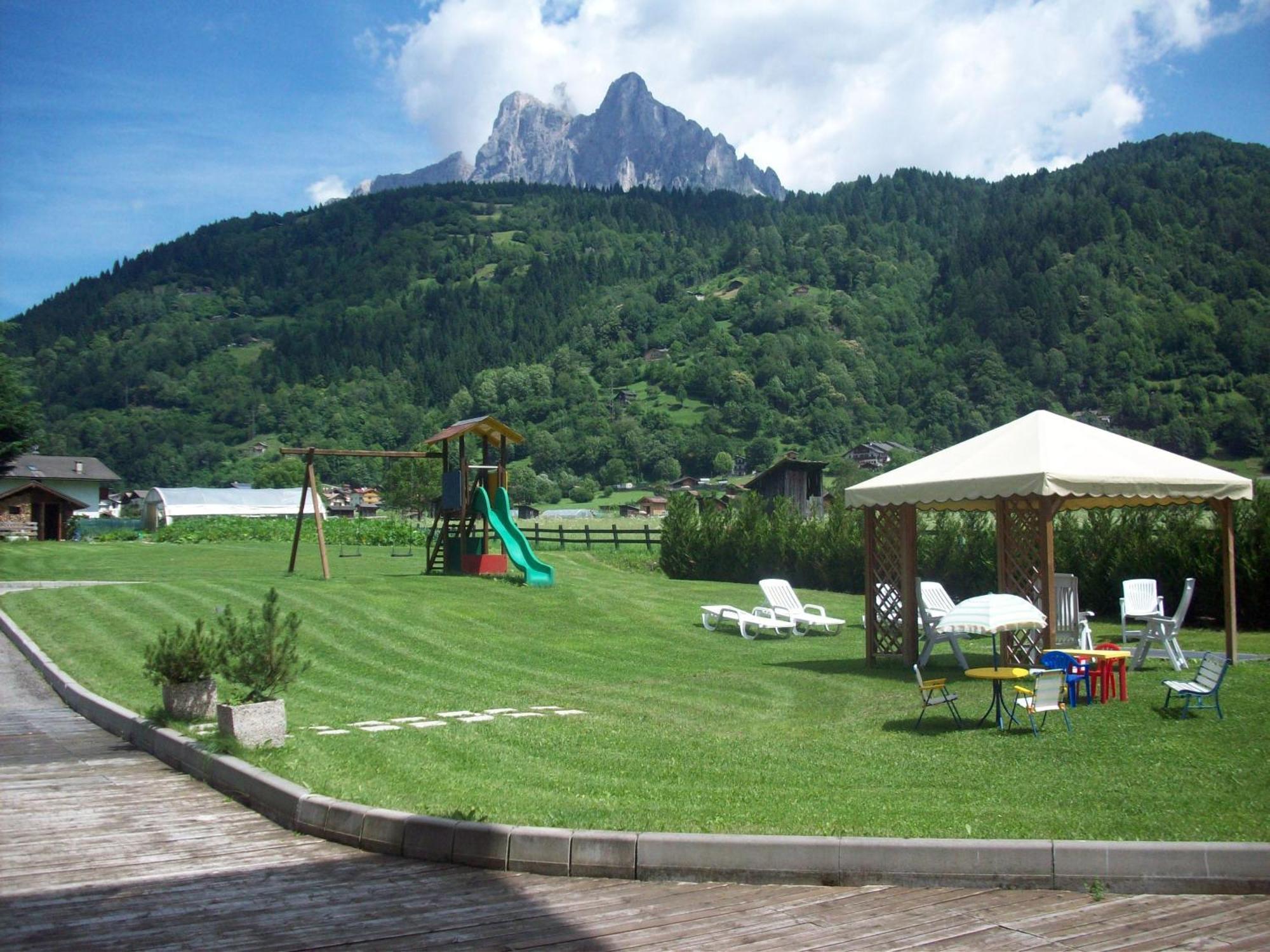 Hotel Al Prato Фьера-ди-Примьеро Экстерьер фото