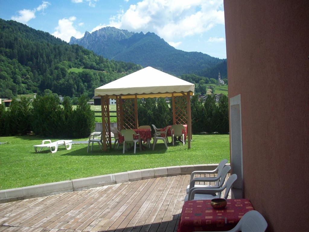 Hotel Al Prato Фьера-ди-Примьеро Экстерьер фото